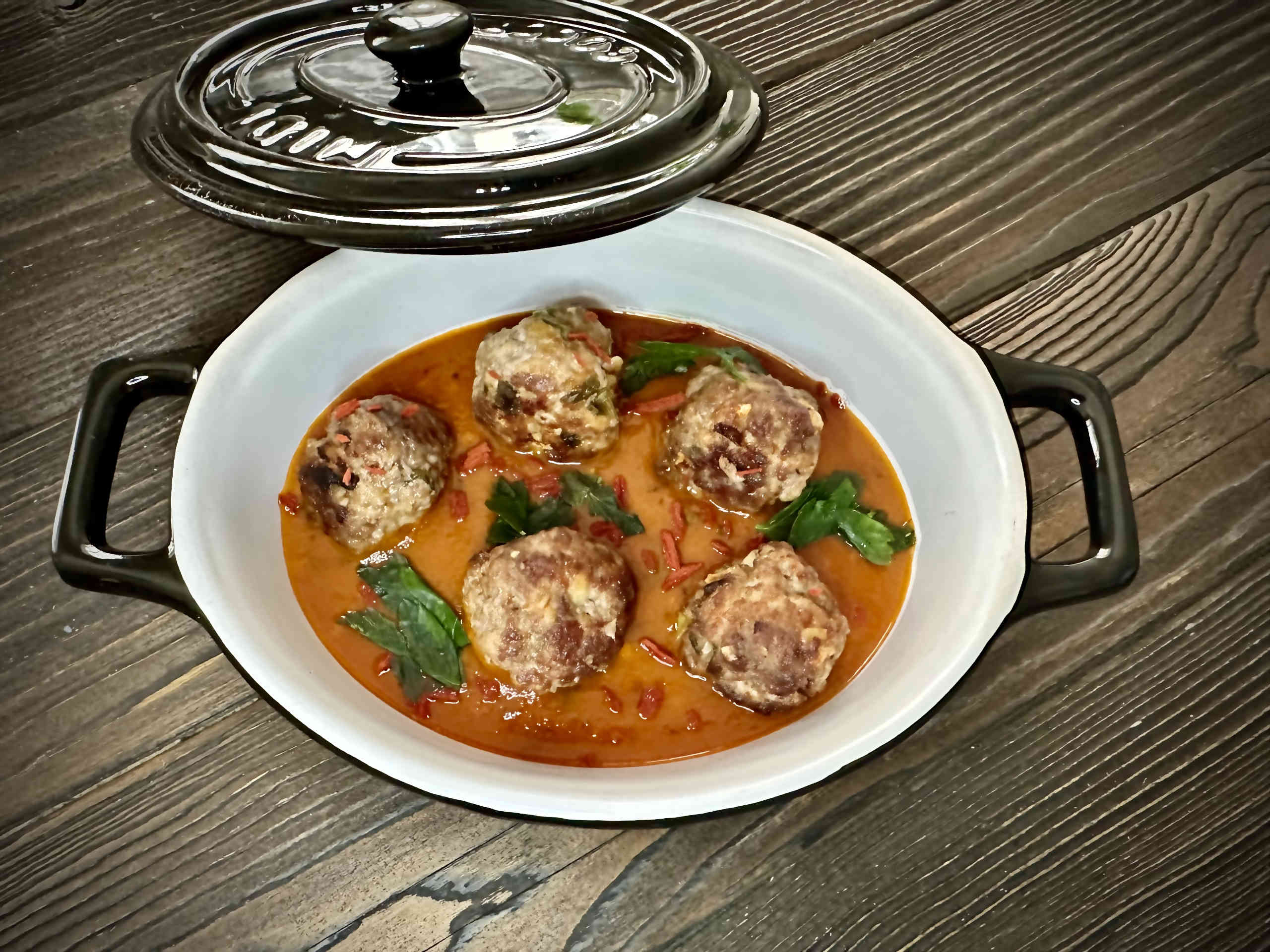 Albondigas in Tomaten Salsa  © Alexandra Gorsche