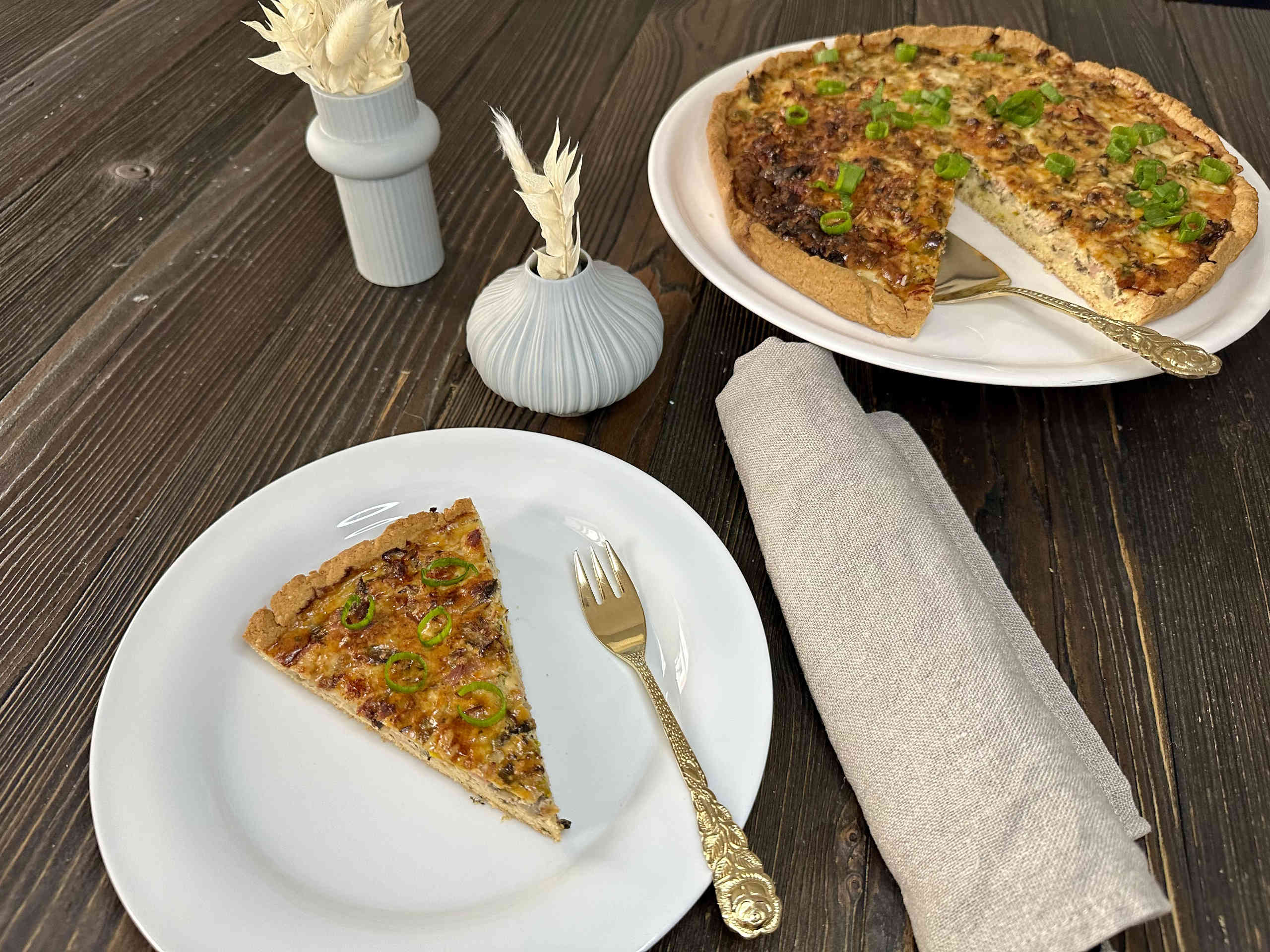 Gluten-free and vegetarian almond quiche © Alexandra Gorsche