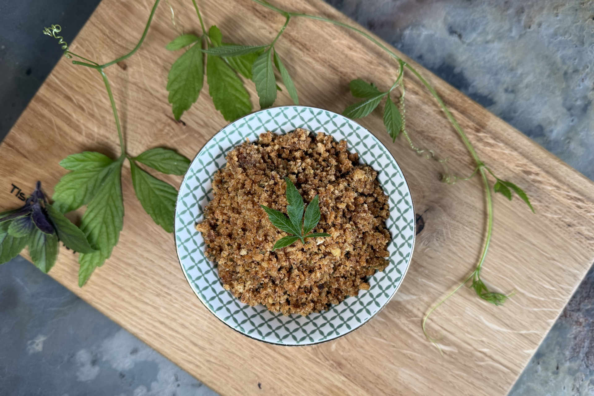 Savory Butter Crumbs © Alexandra Gorsche