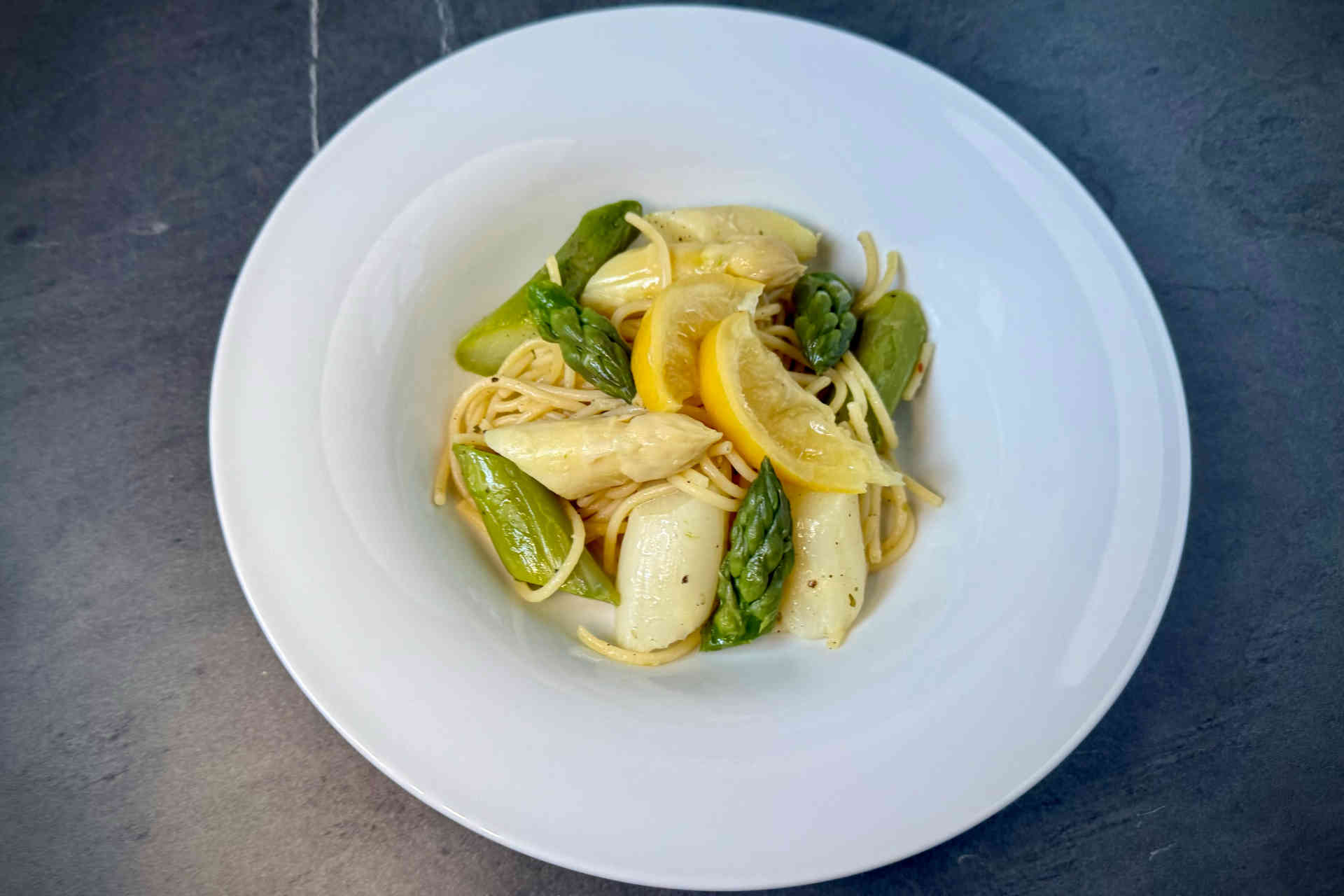 Asparagus Pasta with White and Green Spears © Alexandra Gorsche