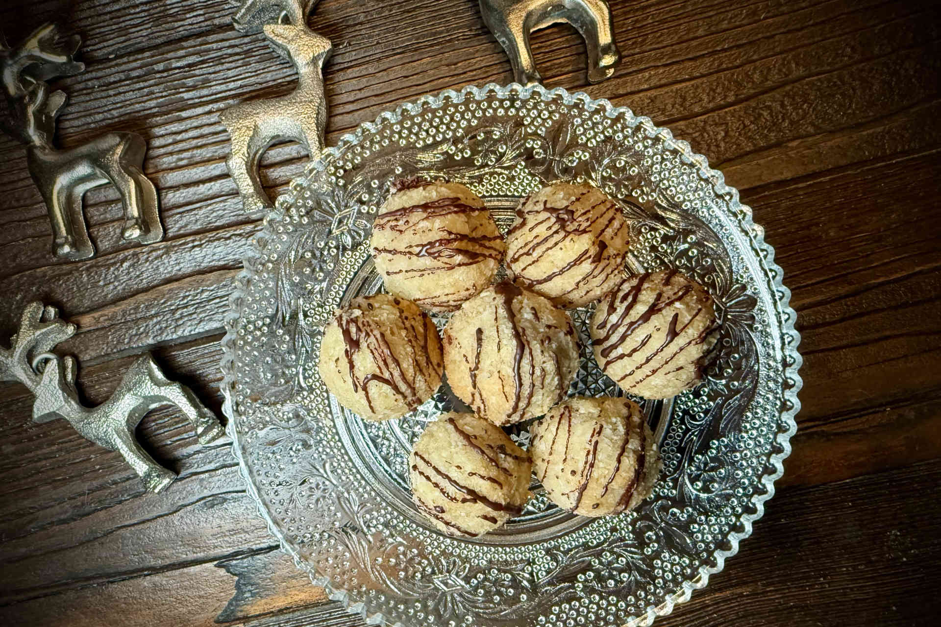 Coconut macaroons © Alexandra Gorsche